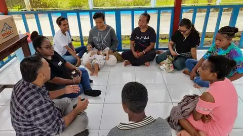 Sharing dan Berdoa